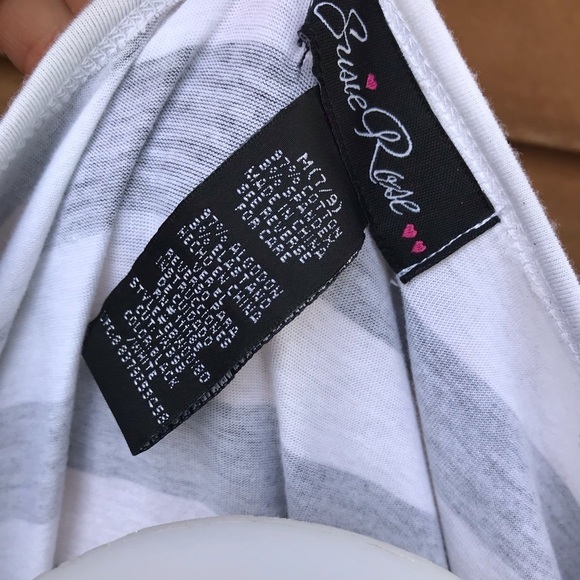 Susie Rose Black & White Blouse Striped Top - Picture 2 of 8